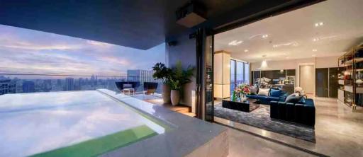 SUPER LUXURY PRIVATE POOL PENTHOUSE