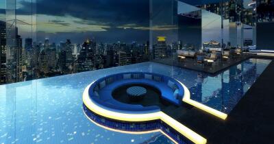 SUPER LUXURY PRIVATE POOL PENTHOUSE