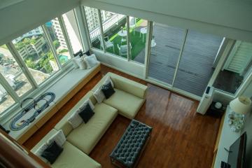 Duplex Penthouse at Baan Siri 24