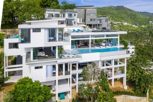 Superb Contemporary Sea View Villa
