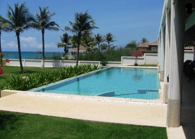 Natai Private Beach Villa