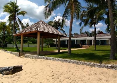 Natai Private Beach Villa