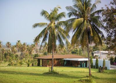 Private Pool Villa at Bangsaray