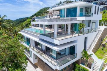 Magnificent Sea View Villa in Chaweng Noi