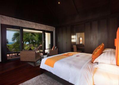 Luxury 6 Bedroom Villa Layan