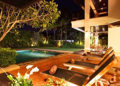 Luxury 6 Bedroom Villa Layan