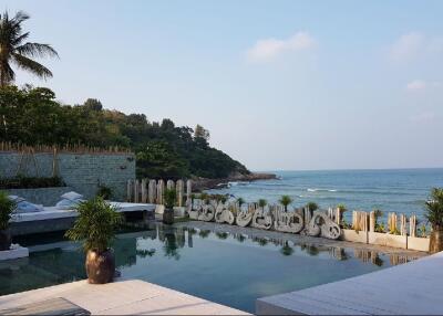 Beautiful Beach Front Villa