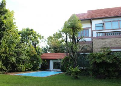 Bangna Private Pool House