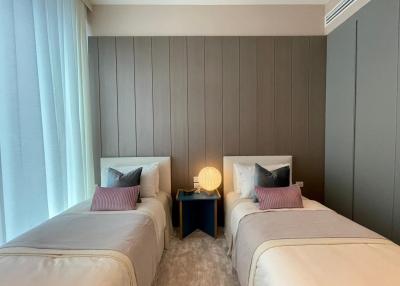 Langsuan Super Luxury 3 Bed Condo