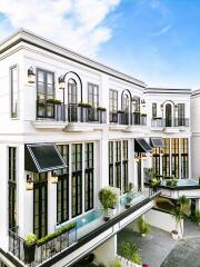 Luxurious Parisian style house in the heart of Sukhumvit