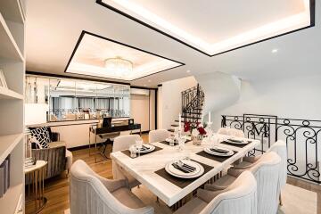 Luxurious Parisian style house in the heart of Sukhumvit