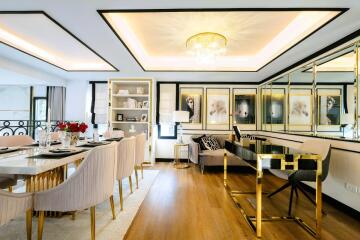 Luxurious Parisian style house in the heart of Sukhumvit