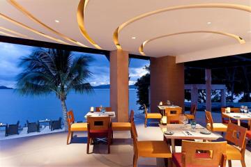 Luxury 5-Star Beach Resort in Phuket