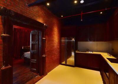 Luxury Loft @ Aguston Sukhumvit 22