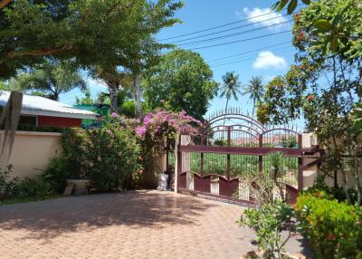 House Nong Plalai village