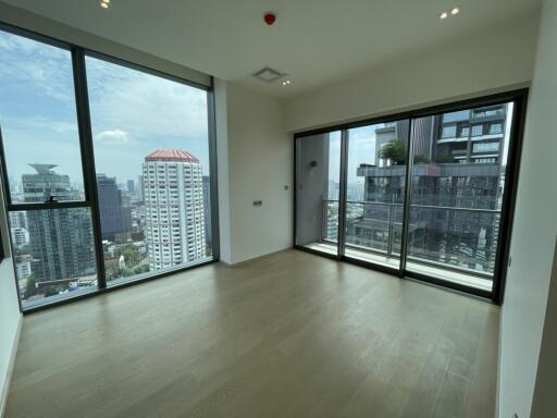 Thonglor Luxury Penthouse