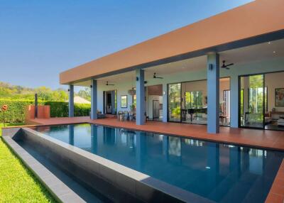 Immaculate Pool Villa