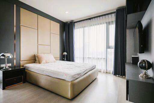 Rhythm Sukhumvit 36-38 Condominium