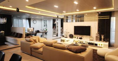 Stylish Sukhumvit Penthouse