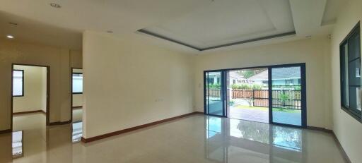 Brand New House for Sale in Bang Saray