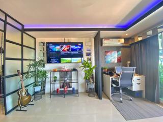 TW Platinum Suites Condo for Sale