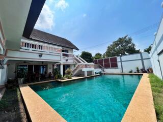 Pool Villa House in East Pattaya for Sale