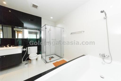 Beautiful 1-Bedroom unit at The Address Chidlom - Chidlom BTS