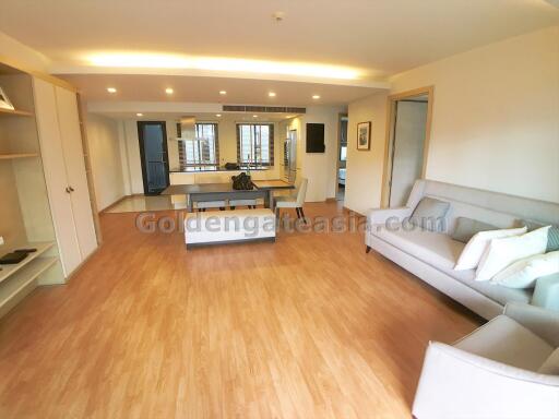 3-Bedrooms quiet lowrise condo - Ploenchit