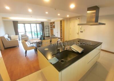 3-Bedrooms quiet lowrise condo - Ploenchit