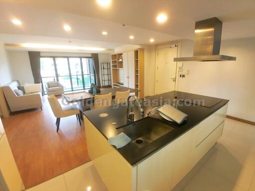 3-Bedrooms quiet lowrise condo - Ploenchit