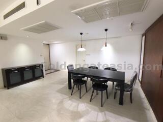 2-Bedrooms Condominium - All Seasons Mansion - Phloen Chit BTS