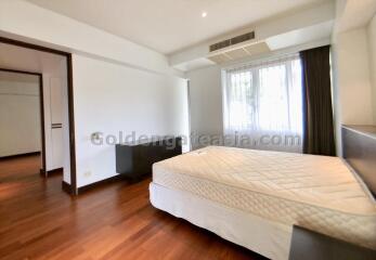 3-Bedrooms Furnished Apartment close to Lumpini Park - Ploenchit BTS