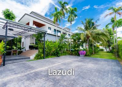 LUXURIOUS 2 STOREY PRIVATE HOUSE