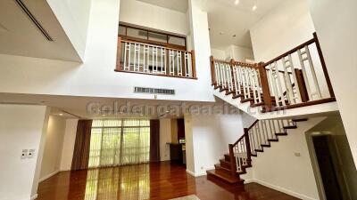 4-Bedrooms, 5-Bathrooms Single Modern House in compound with private pool - Baan Sansiri 67