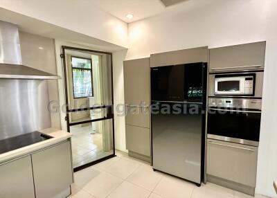 4-Bedrooms, 5-Bathrooms Single Modern House in compound with private pool - Baan Sansiri 67