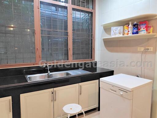 4-Bedrooms single corner House in compound - Baan Sansiri 67