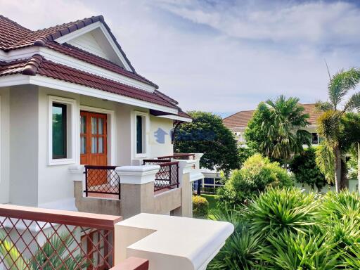 4 Bedrooms House East Pattaya H009539