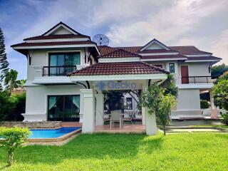 4 Bedrooms House East Pattaya H009539