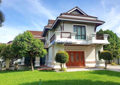 4 Bedrooms House East Pattaya H009539