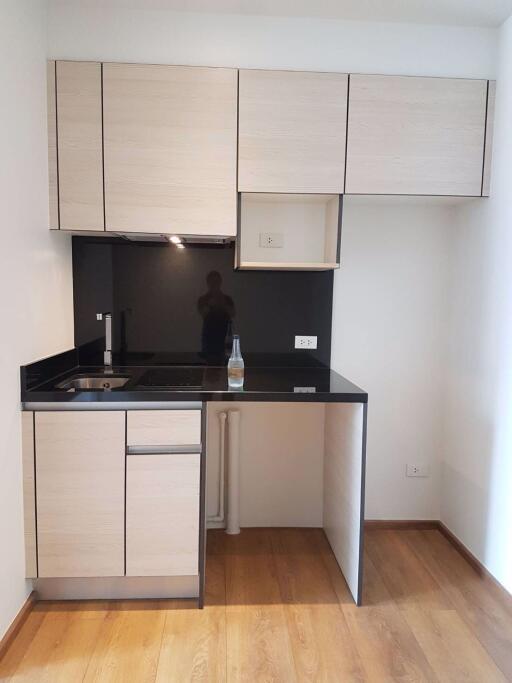 Studio bed Condo in Park Origin Phromphong Khlongtan Sub District C020368