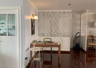 2Bedrooms  2Bathrooms  265sqm  Regent on the Park 2  Rent 85,000 THB /Month