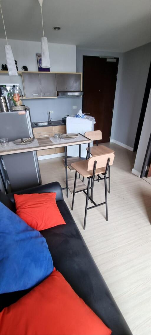 1 bedroom 1 bathroom size 35 sqm. Click Condo Sukhumvit 65 for Rent 13,000THB