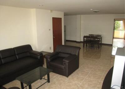 2 bedrooms 2 bathrooms size 100sqm. Lin Court for Rent 30,000THB