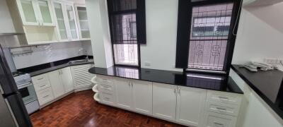 2 bedrooms 2 bathrooms size 100 sqm. White Mansion for Rent 35,000THB