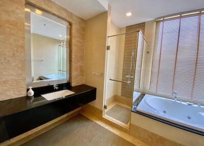 2 bed 3 bath 150 sqm Prime Mansion for rent 65000THB