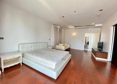 2 bed 3 bath 150 sqm Prime Mansion for rent 65000THB