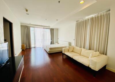 2 bed 3 bath 150 sqm Prime Mansion for rent 65000THB