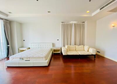 2 bed 3 bath 150 sqm Prime Mansion for rent 65000THB