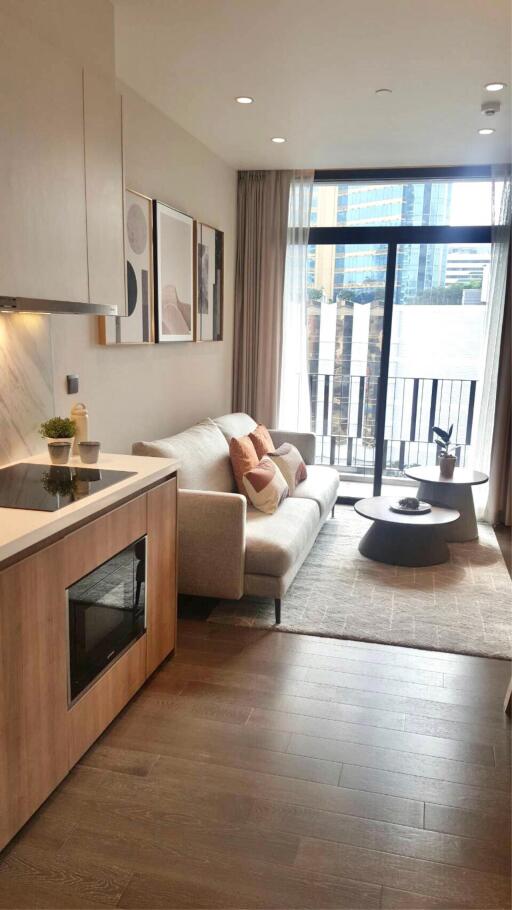 2 bedrooms 2 bathrooms 70sqm for rent 70,000THB by Muniq Sukhumvit 23