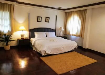 3Bedrooms  3Bathrooms  180sqm  Piya Place  Rent 60,000 THB/Month